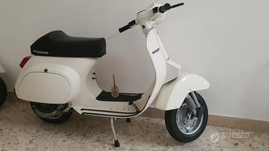 Piaggio Vespa 50 pk prima serrie 1982