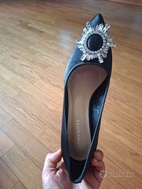 Scarpe con tacco basso nere