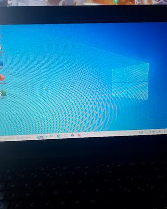 Asus P553M