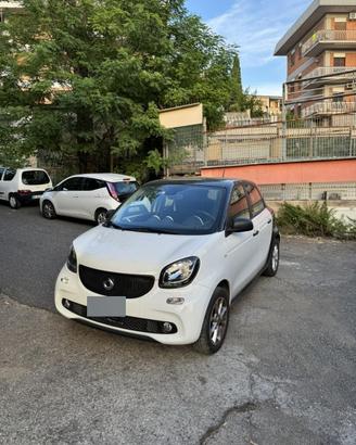 Smart FourFour