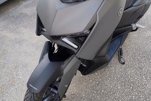 Yamaha x max 300