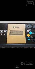 Pianola Yamaha YPT-220