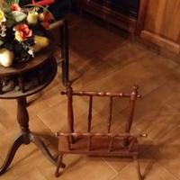 Sgabelli portariviste portavaso tavolino in legno 