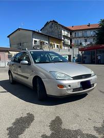 Ford Focus 1.6 16v benzina Ghia