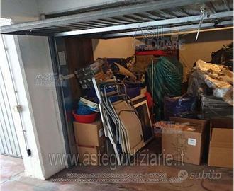 Box/Posto auto Velletri [A4359962]