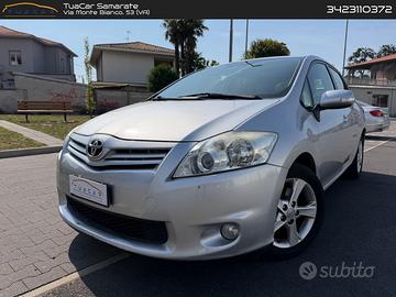 Toyota Auris 2.0 D-4D SOL #11110