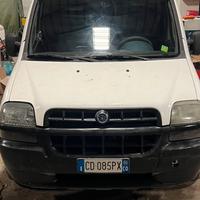 Fiat dobló