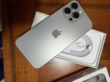 IPHONE 16 Pro Max 256 Gb Titanio