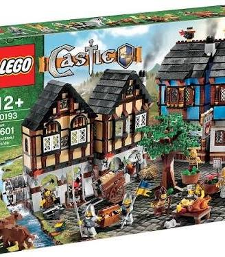 Lego 10193 Villaggio Medievale