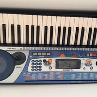 Tastiera Yamaha PSR-260.