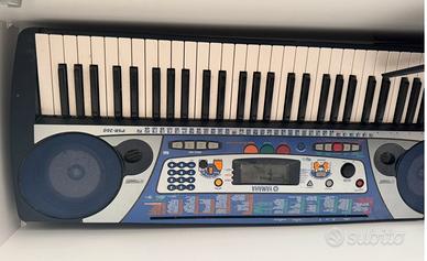 Tastiera Yamaha PSR-260.