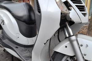  Scooter Honda  PS150