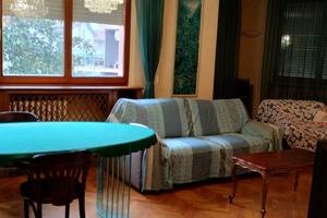 Pesaro annuale con tre camere da letto e due bagni