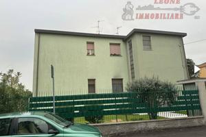 Immobile di 90 m² a Dresano