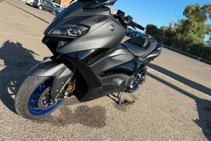 Yamaha Tmax 560 iconblack 2024