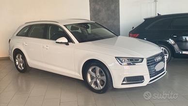 Audi A4 avant 30 S tronic Business Sport
