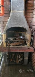 Barbeque di pietra da giardino LEGGI DESCRIZIONE