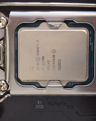 Scheda Madre Gigabyte Z690 UD DDR4