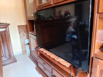 Televisione Zephir 60 pollici