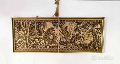 Arazzo classico da parete con cornice dorata