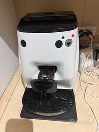 Macchina da caffè sistemata Lavazza