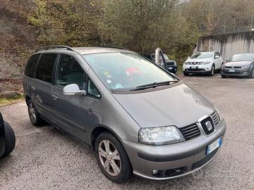 Seat Alhambra 2.0 TDI Reference 7 POSTI