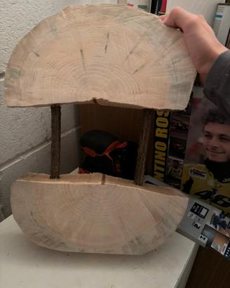 Soprammobile in legno