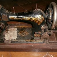 Antica Macchina da Cucire Singer Manufacturing 28k