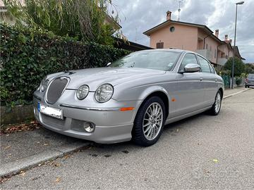 Jaguar S-Type 3.0 V6 237cv GPL 2008