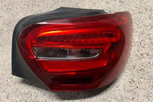 Fanale posteriore dx a led Mercedes classe A W176
