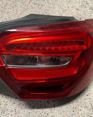 Fanale posteriore dx a led Mercedes classe A W176