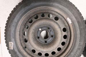 4 PNEUMATICI INVERNALI-TERMICHE 185/60-15 MICHELIN