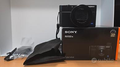 Sony rx100 VI ottica Carl Zeiss 24-200 