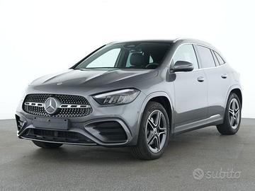 MERCEDES-BENZ GLA 180 Automatic AMG Line Premium