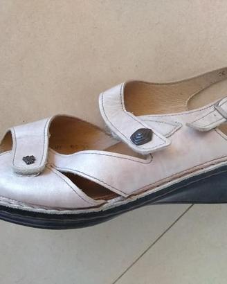 Sandali Finn Comfort