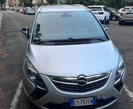 Opel zafira 2014