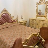 Sala da Pranzo e Camera da letto Stile Veneziano