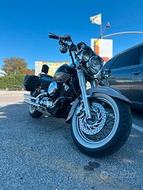 Yamaha xvs dragstar 650 classic