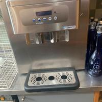 erogatore professionale acqua 150L