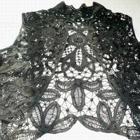 Gilet in pizzo,top seta,giacchino in tulle,bustier