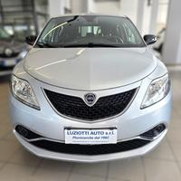Lancia Ypsilon 1.2 69 CV 5 porte Gold