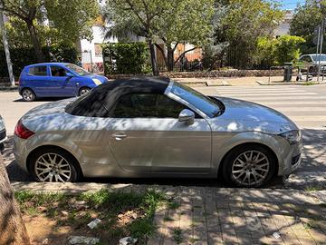 Audi TT Roadster 