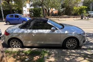 Audi TT Roadster 