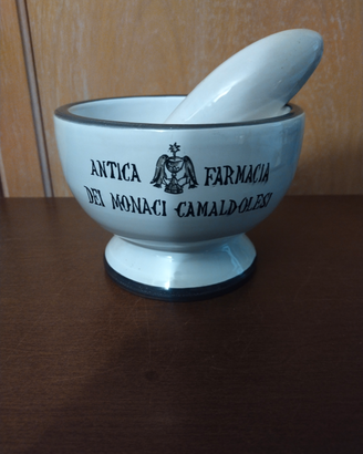 Mortaio farmaceutico in ceramica