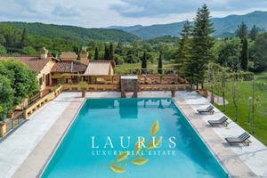 Villa di 1200 m² con più di 5 locali a Bagno a Rip