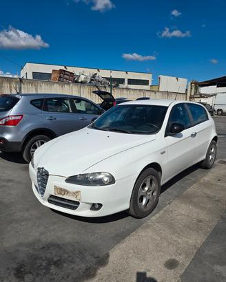 PEZZI RICAMBIO - Alfa Romeo 147 - 2000