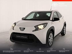 Toyota Aygo x 1.0 active 72cv s-cvt