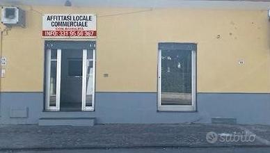 Locale commerciale con agibilità villaricca