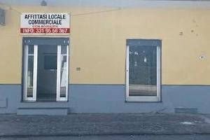 Locale commerciale con agibilità villaricca