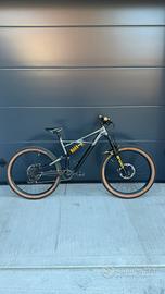 Specialized enduro comp 2019